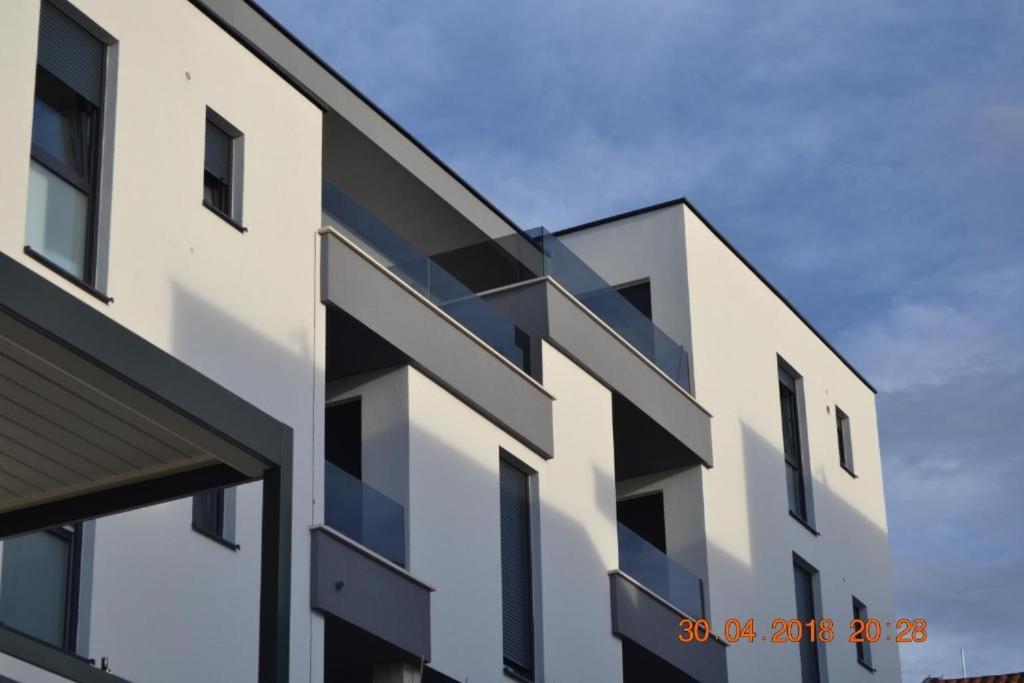 My Paradies - Njivice Penthouse*** Luaran gambar