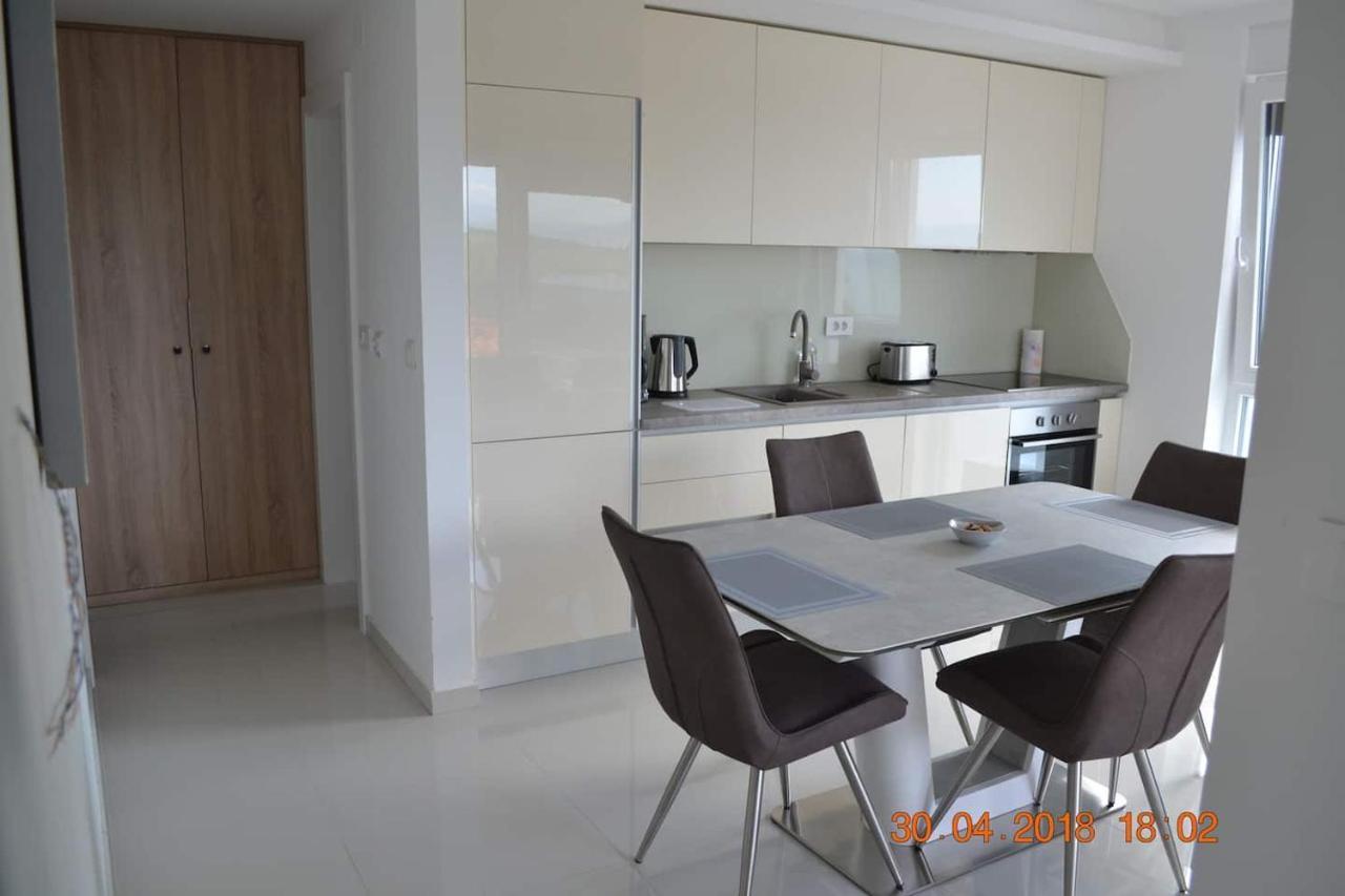 My Paradies - Njivice Penthouse*** Luaran gambar